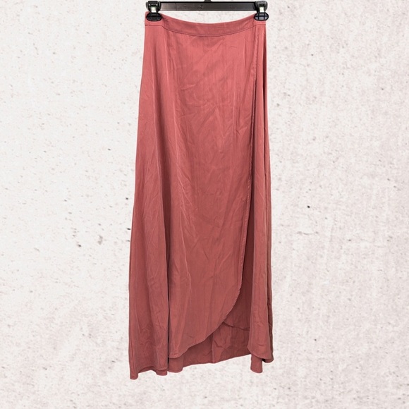 Sage Pink Maxi Skirt - Picture 1 of 4
